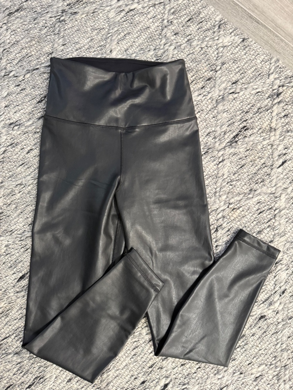 EUC 90Degrees by Reflex Faux Leather Leggings